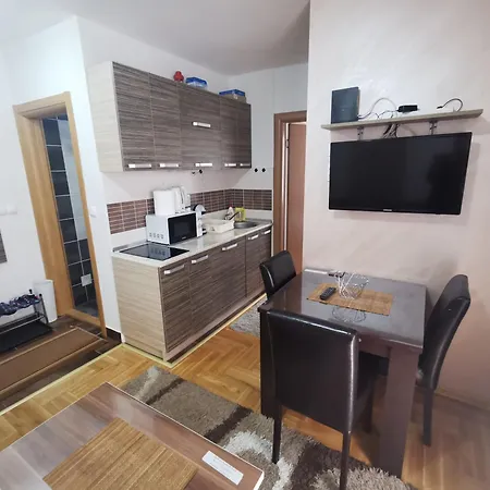 Zlatiborski Konaci K16a10 Zlatibor
